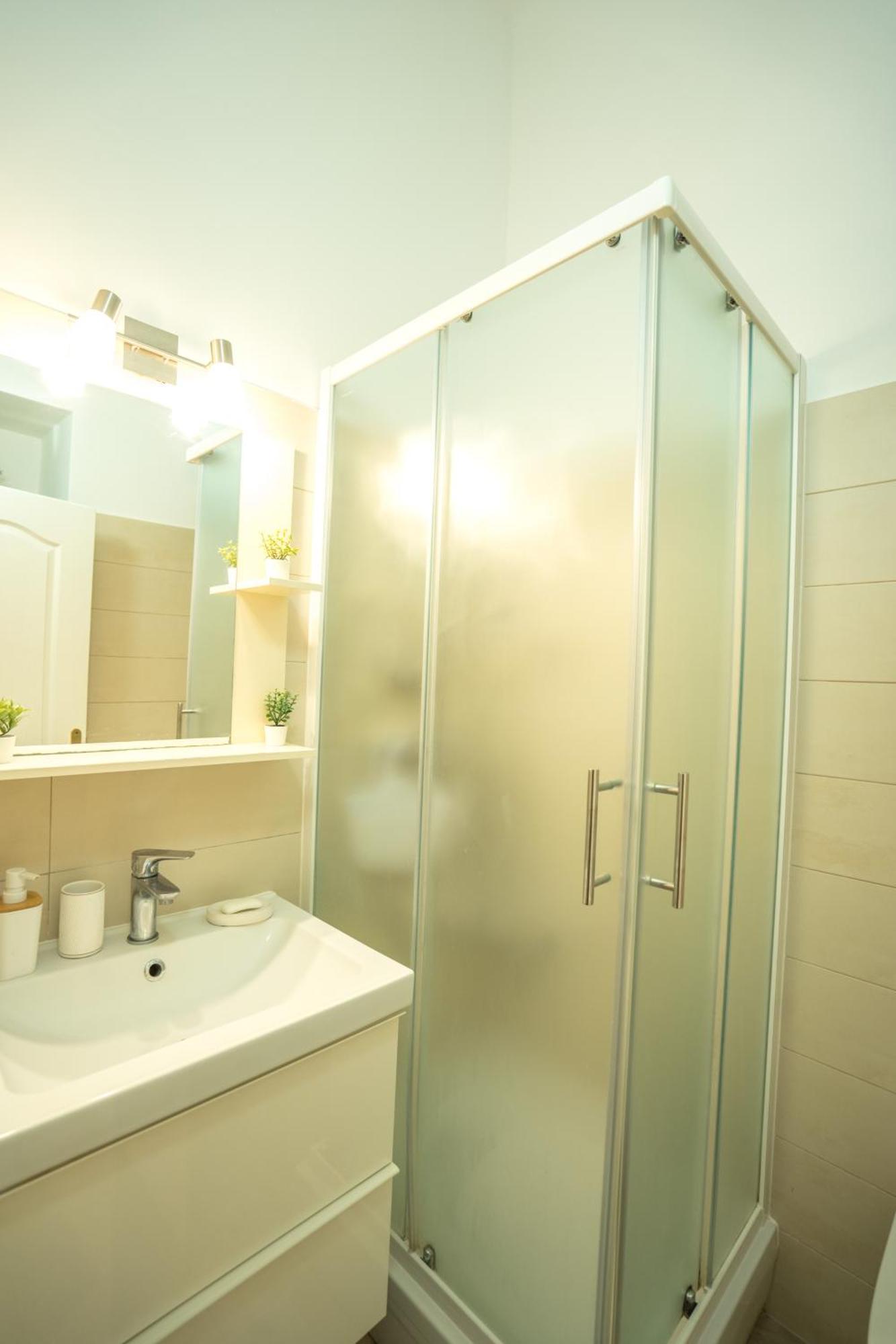Apartman Iris Zagreb Exterior photo